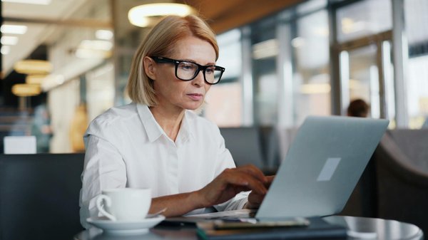 Comparatif Jobboards : Gratuits ou Payants, Quelle Option Est La Plus Performante ?