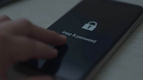 Déblocage téléphone Android et iOS : guide complet pour les solutions efficaces